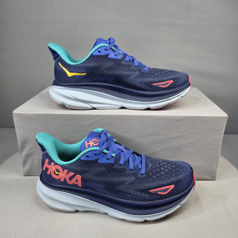 Hoka One One Clifton 9 Women's Size 6 B Bellwether Blue Running Shoes 1127896
